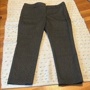 LOFT Women's gray subtly  Patterned Straight Leg Pants